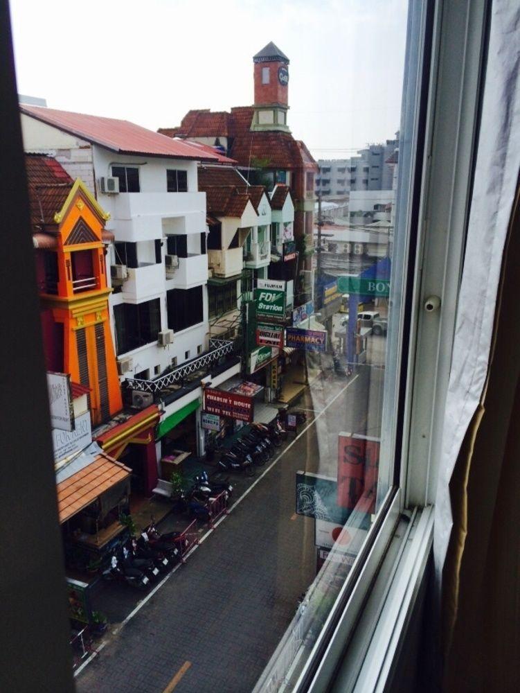 Ash Lodge Patong Dış mekan fotoğraf