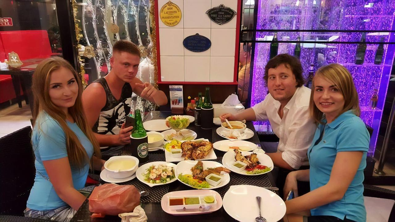 Ash Lodge Patong Dış mekan fotoğraf