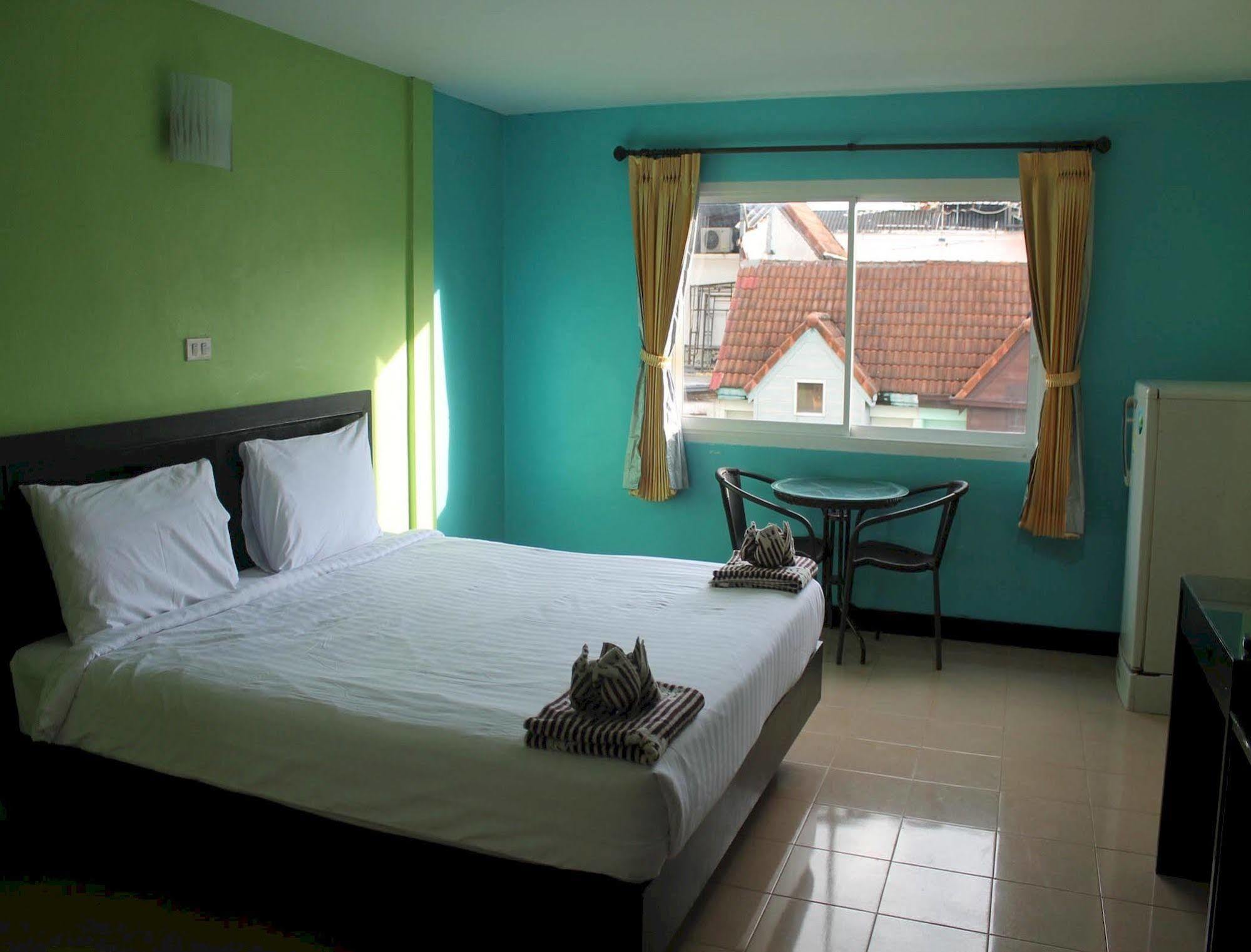 Ash Lodge Patong Dış mekan fotoğraf
